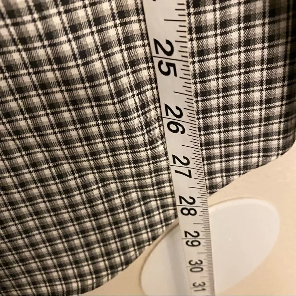 Banana Republic non iron tailored slim fit black Checked plaid button up shirt M
